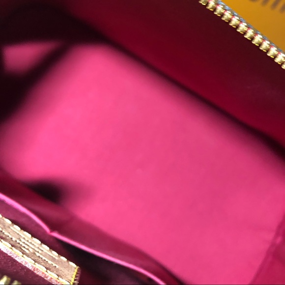 Louis Vuitton Alma PM in Vernis leather Rose Indien Patent leather - Picture 9 of 13